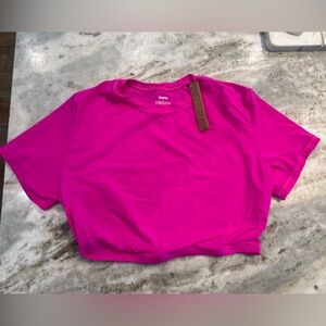 SKIMS Fits Everybody Crop Top Short Sleeve M NWT
